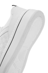 کتونی مردانه چرم سفید بنددار زیره ضخیم دری مد