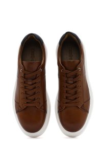 کتونی مردانه چرم عسلی بنددار زیره ضخیم دری مد