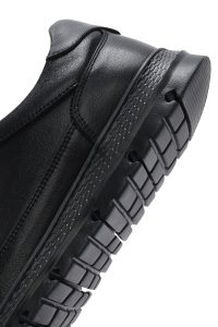 کتونی مردانه چرم مشکی بنددار کژوال دری مد