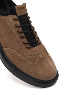 کتونی مردانه چرم نبوک ویزون بندی با زیره ضخیم دری مد