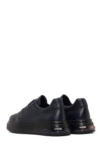 کتونی مردانه چرمی سرمه‌ای بندی با زیره ضخیم دری مد