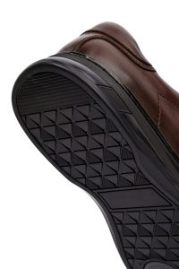 کتونی مردانه چرمی قهوه‌ای بندی کژوال دری‌مد