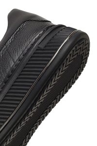 کتونی مردانه چرمی مشکی بندی با زیره ضخیم دری مد