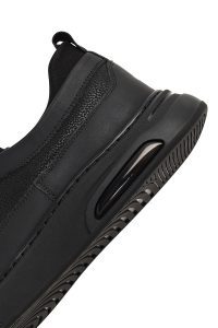 کتونی مردانه چرمی مشکی بندی با زیره ضخیم دری مد