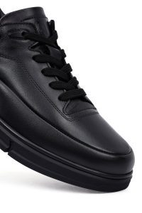 کتونی مردانه چرمی مشکی بندی کژوال دری‌مد