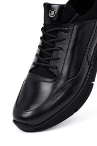 کتونی مردانه چرمی مشکی بندی کژوال دری‌مد