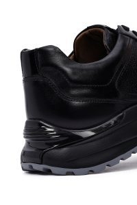 کتونی مردانه چرمی مشکی بندی کژوال زیره ضخیم دری مد