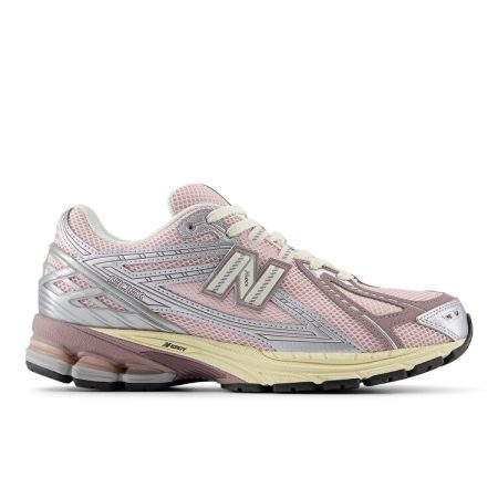 کتونی نیو بالانس New Balance 1906R اورجینال