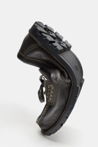 کفش دک زنانه چرمی زیره عاج‌دار زارا – ZARA