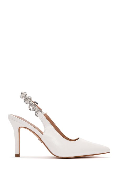 کفش زنانه سفید نگین‌دار پاشنه نازک پشت باز دری مد