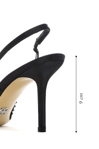 کفش زنانه مشکی چرم نگین‌دار پاشنه نازک پشت باز دری مد