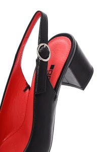 کفش زنانه مشکی چرم پاشنه‌ضخیم کوتاه پشت باز دری مد