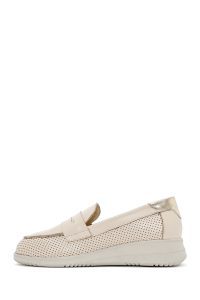 کفش لوفر زنانه چرم کرم پاشنه دار راحتی دری مد