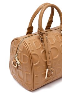 کیف زنانه دستی قهوه‌ای بند بلند چاپ‌دار دری مد