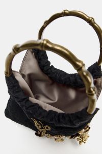 کیف سطلی زنانه کوچک گلدوزی‌شده زارا – ZARA