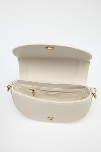 کیف کراس‌بادی زنانه برزنتی دوخت‌دار زارا – ZARA