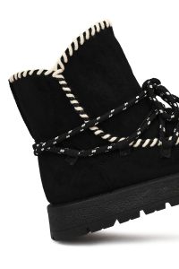 بوت تدی جیر زنانه مشکی بنددار لژدار دری مد