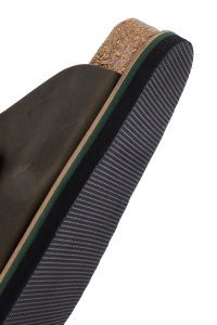 دمپایی مردانه نبوک زیتونی سگک‌دار دری مد