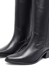 چکمه زنانه چرمی مشکی کابوی پاشنه‌بلند ضخیم دری مد