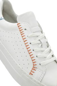 کتونی زنونه چرم سفید بنددار دری مد