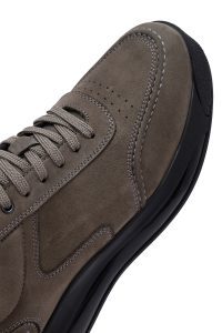 کتونی مردانه نوبوک چرمی طوسی بندی زیره ضخیم دری مد