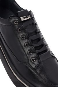 کتونی مردانه چرمی مشکی بندی دری مد