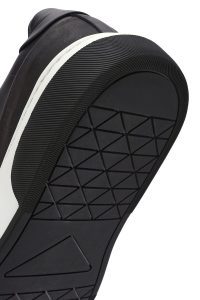 کتونی مردانه چرمی مشکی بندی زیره ضخیم دری مد