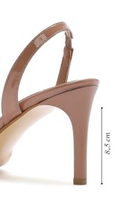 کفش زنانه بژ چرم ورنی پاشنه نازک پشت باز دری مد