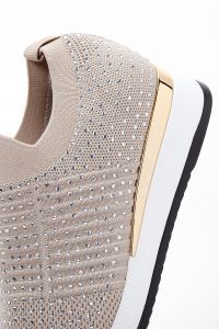 Derimod Zero کتونی زنونه بژ نگین‌دار با زیره ضخیم