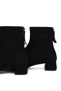 بوت زنانه جیر مشکی کوتاه زیپ‌دار پاشنه‌بلند ضخیم دری مد