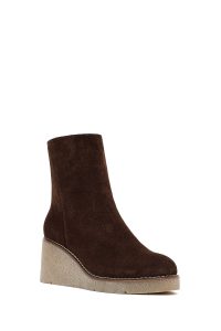 بوت زنانه قهوه‌ای جیر لژدار زیپ‌دار دری مد