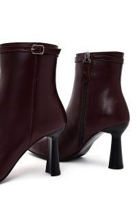 بوت زنانه چرم زرشکی پاشنه‌دار زیپ‌دار دری مد