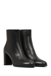 بوت زنانه چرم مشکی پاشنه‌بلند ضخیم زیپ‌دار دری مد