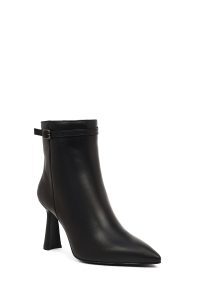 بوت زنانه چرم مشکی پاشنه‌دار زیپ‌دار دری مد