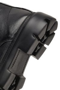 بوت چرمی مردانه مشکی بندی زیره ضخیم دری‌مد