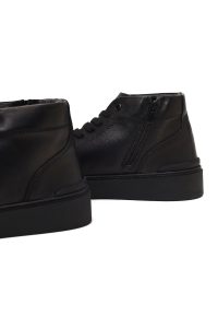 بوت چرمی مردانه مشکی زیپ‌دار زیره ضخیم دری‌مد