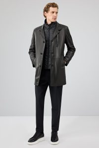 ترنچ‌کت چرمی مردانه مشکی یقه خزدار Barella دری مد