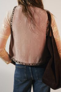 جلیقه زنانه منجوق‌دوزی کالکشن ZW زارا – ZARA