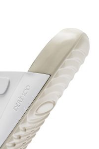 دمپایی راحتی زنانه چرم سفید سگک‌دار دری مد