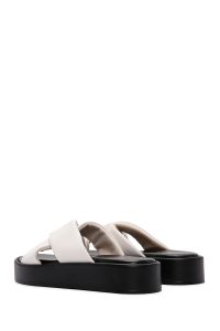 دمپایی زنانه بژ لژدار دری مد