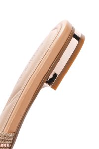 دمپایی زنانه بژ نگین‌دار دری مد