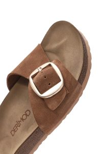 دمپایی زنانه جیر قهوه‌ای سگک‌دار دری مد