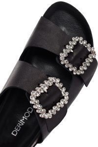 دمپایی زنانه چرمی مشکی نگین‌دار دری مد