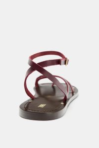 صندل تخت چرمی زنانه بندی تزیین‌دار زارا – ZARA