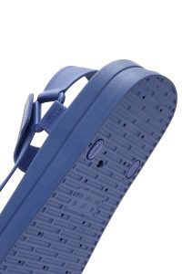 صندل زنانه آبی ژله‌ای تخت ضخیم بندی دری مد