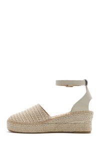 صندل زنانه بژ بنددار پاشنه لژ کنفی چرم دری مد