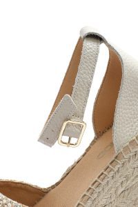 صندل زنانه بژ بنددار پاشنه لژ کنفی چرم دری مد