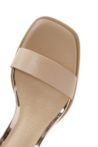 صندل زنانه بژ بنددار پاشنه‌دار دری مد