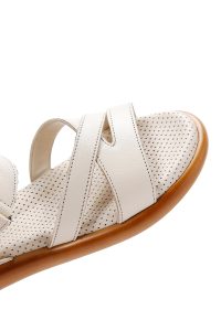 صندل زنانه بژ بندی چرمی دری مد