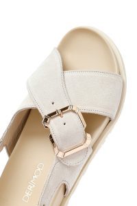 صندل زنانه بژ جیر سگک‌دار دری مد